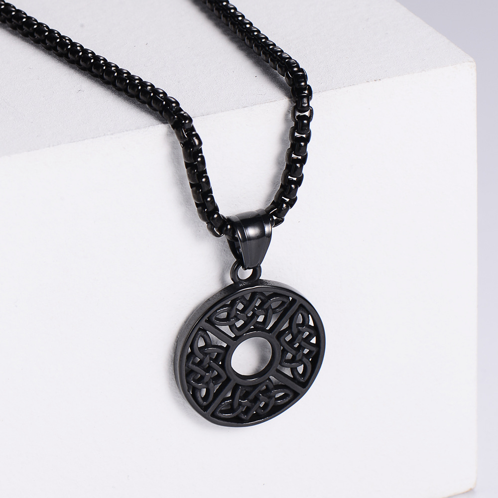 3:【Black】Pendant