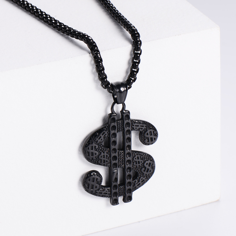 3:【Black】Pendant