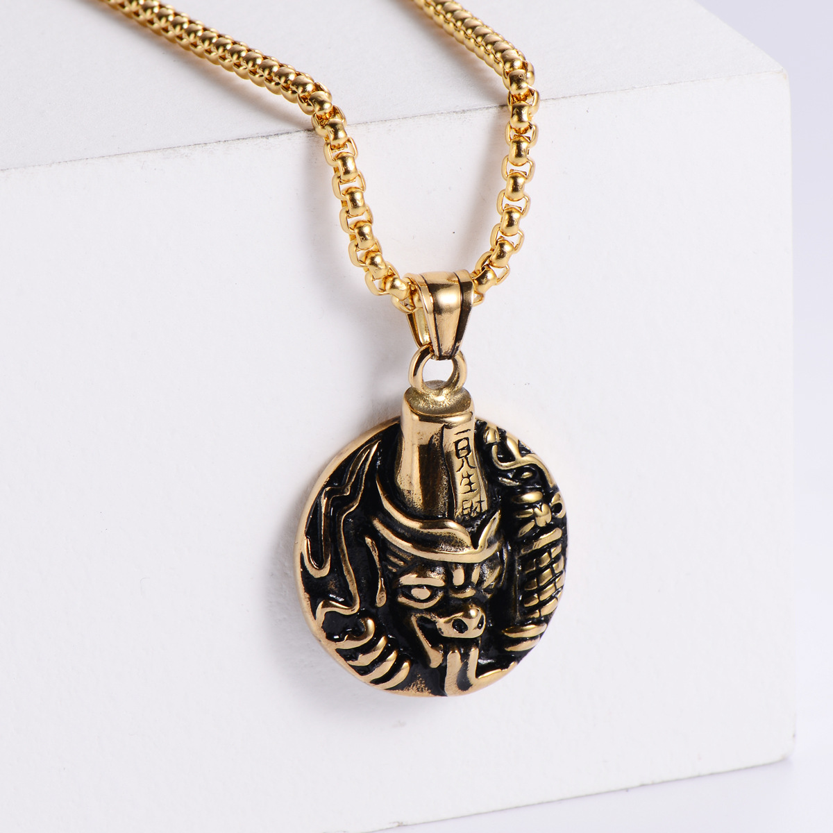 2:【Gold】Pendant