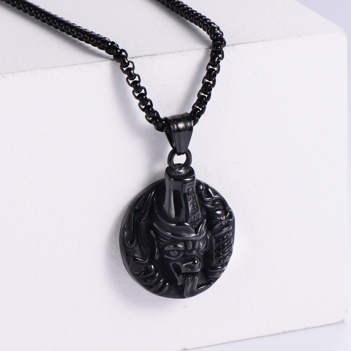 3:【Black】Pendant