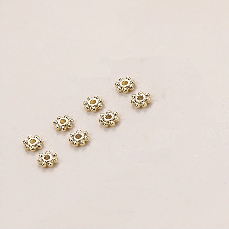 14k Snowflake 4mm