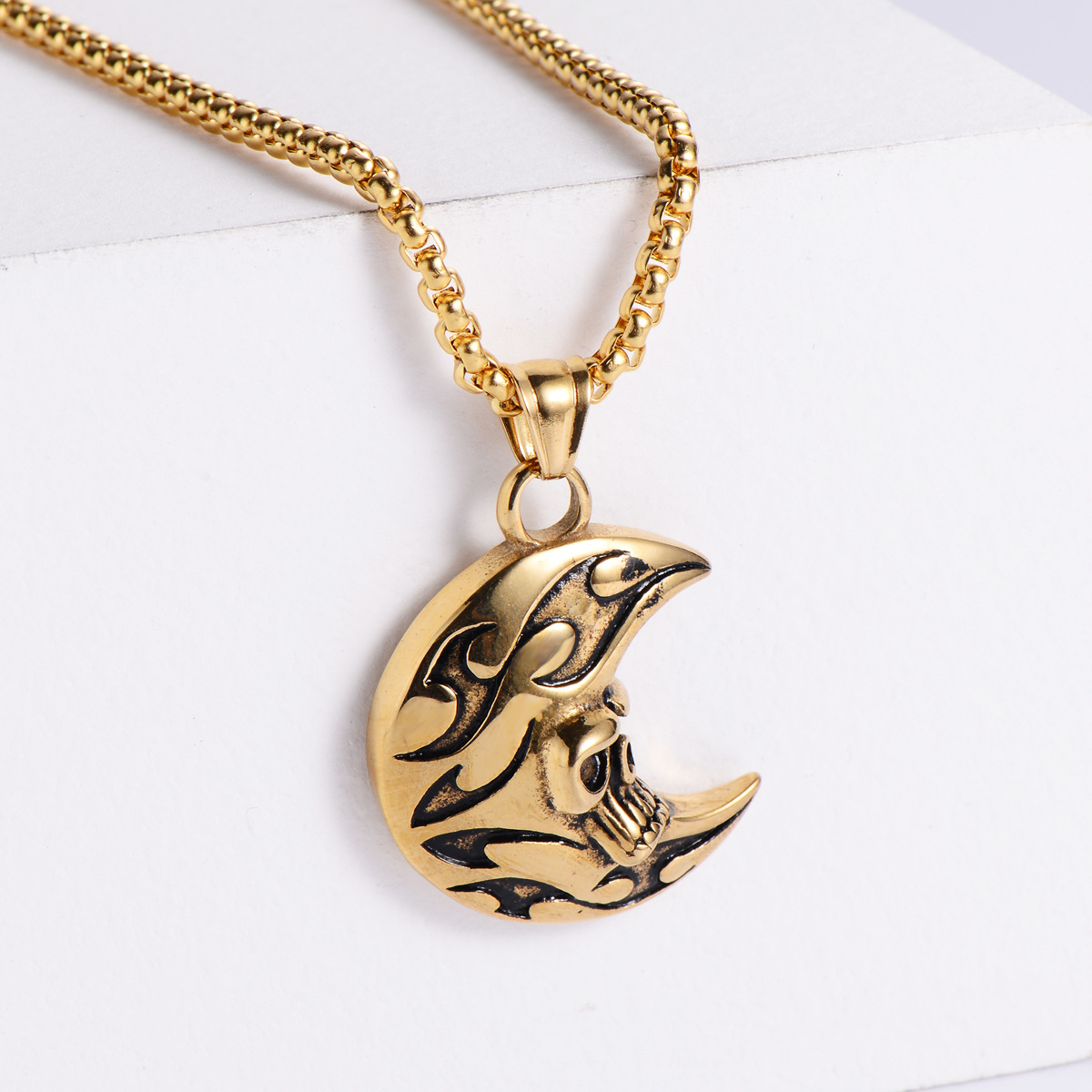 2:【Gold】Pendant