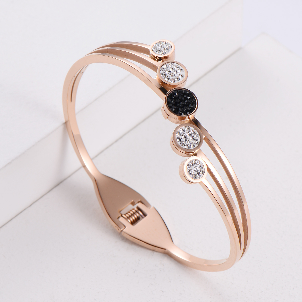 3:【Rose gold Color】