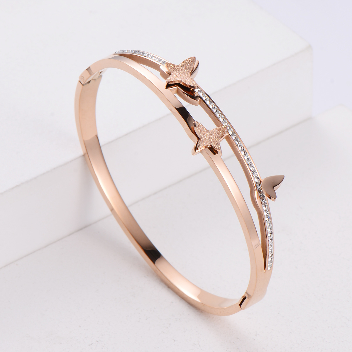 3:【Rose gold Color】