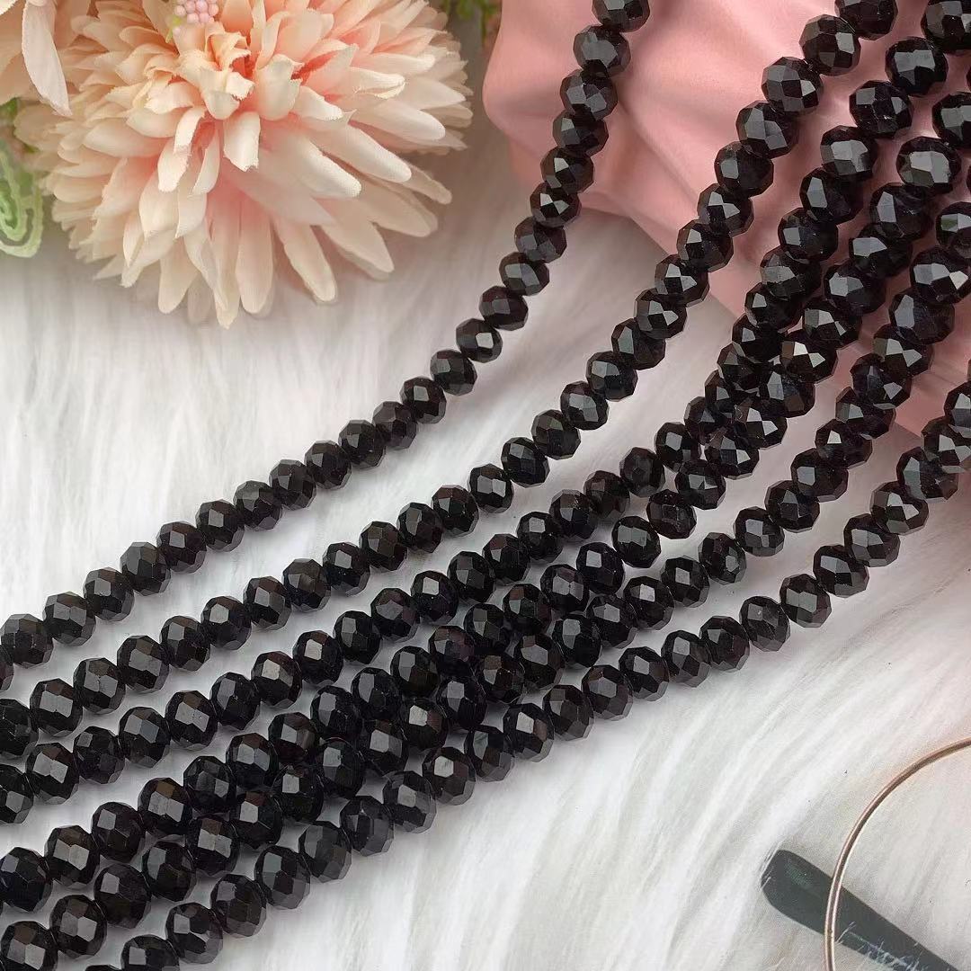 Black 3mm about 135 pieces