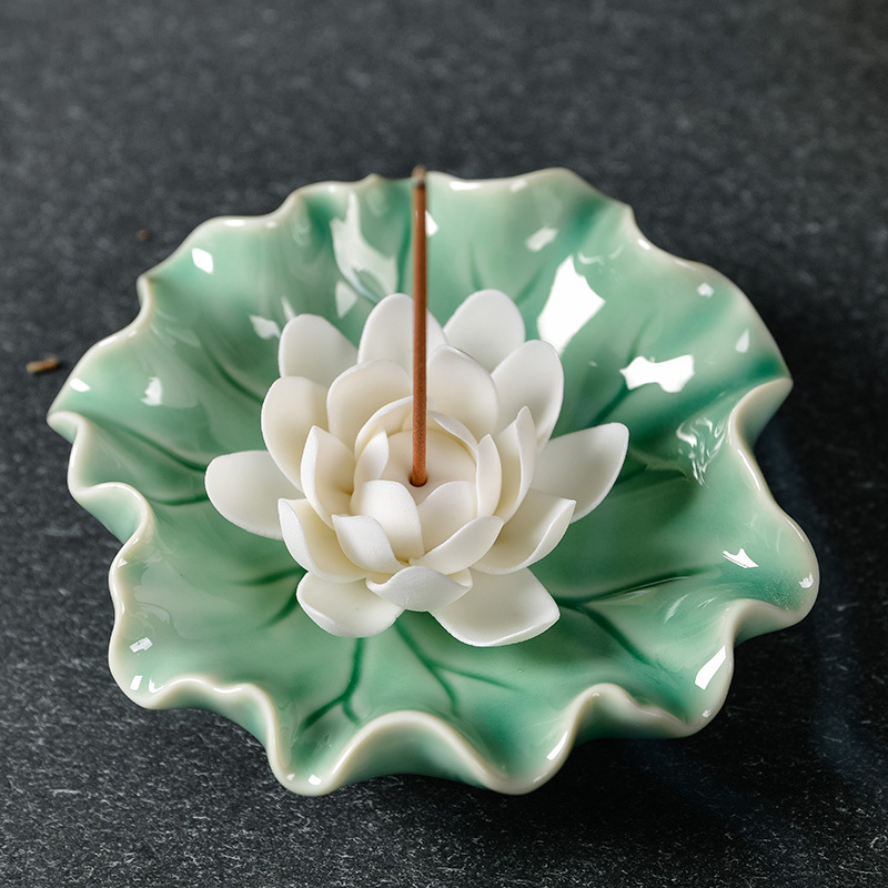 2:White water lily 11.4*3.7cm