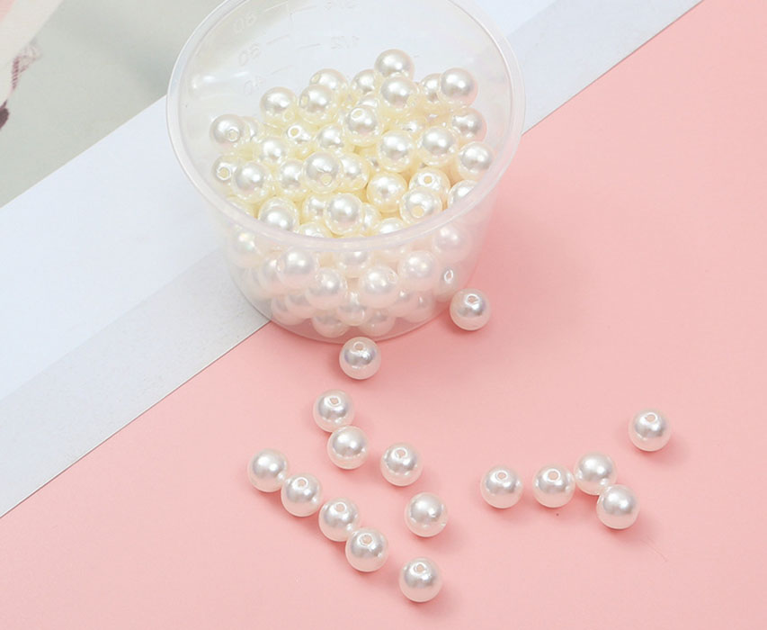 27:Porous beige 8mm about 130 pcs