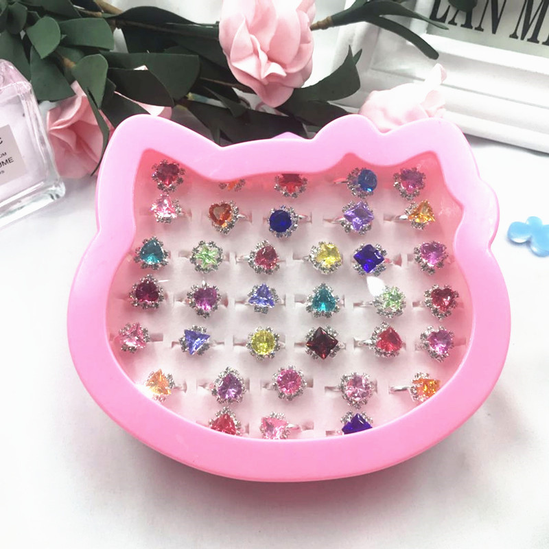 2:36 rhinestones KT cat boxes