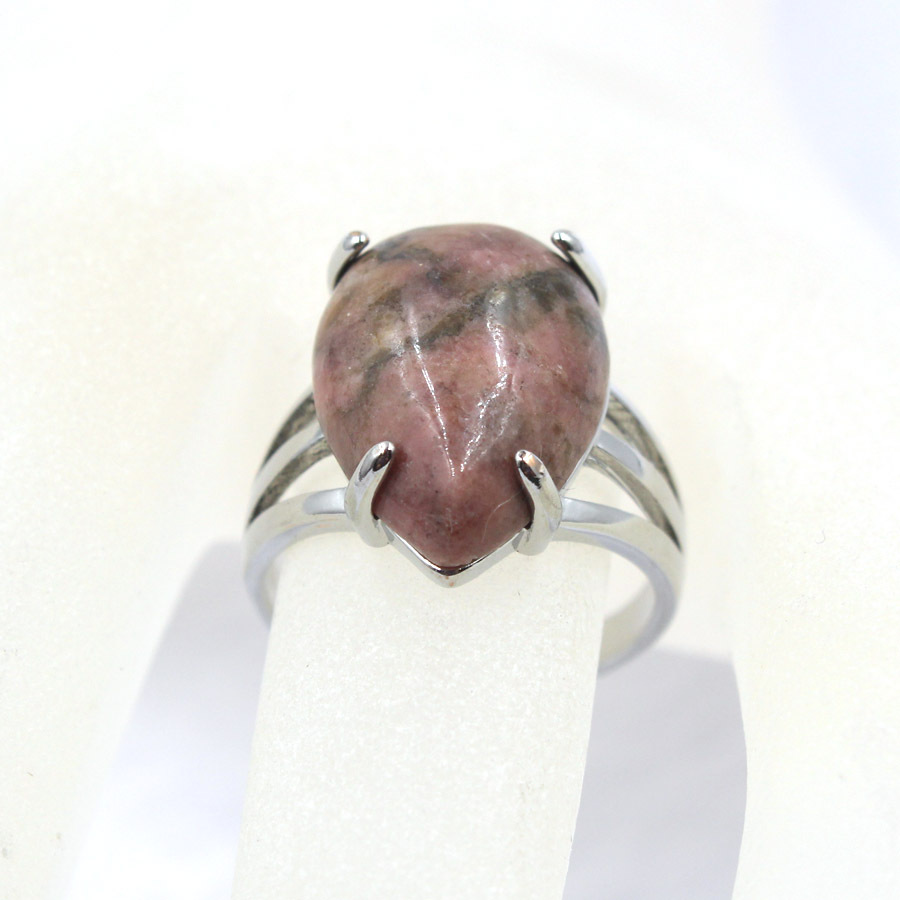 19 Rhodonite