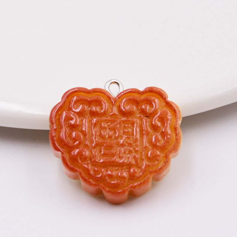 No.3 Heart-Wu Ren Mooncake 23x26mmx5mm