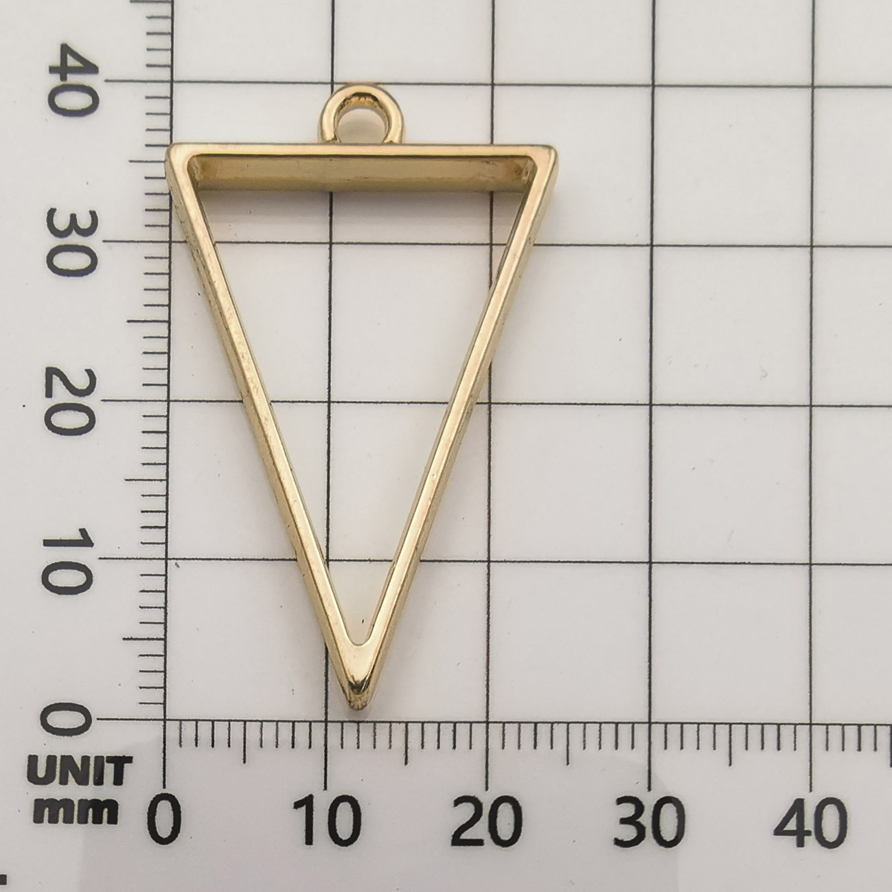 3:Kc Gold Triangle 25x35mm