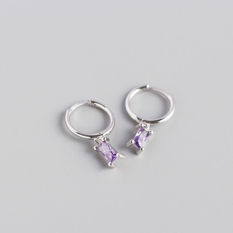  couleur platine plaqué avec CZ violet