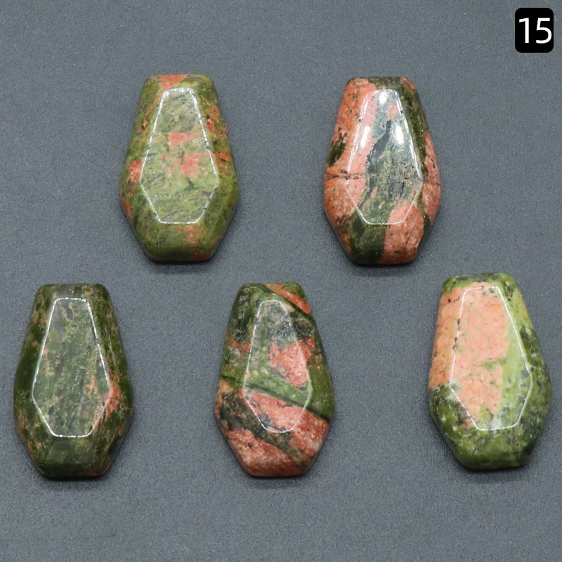 15:Unakite