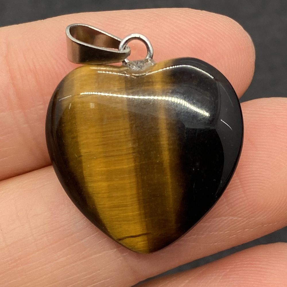 tiger eye