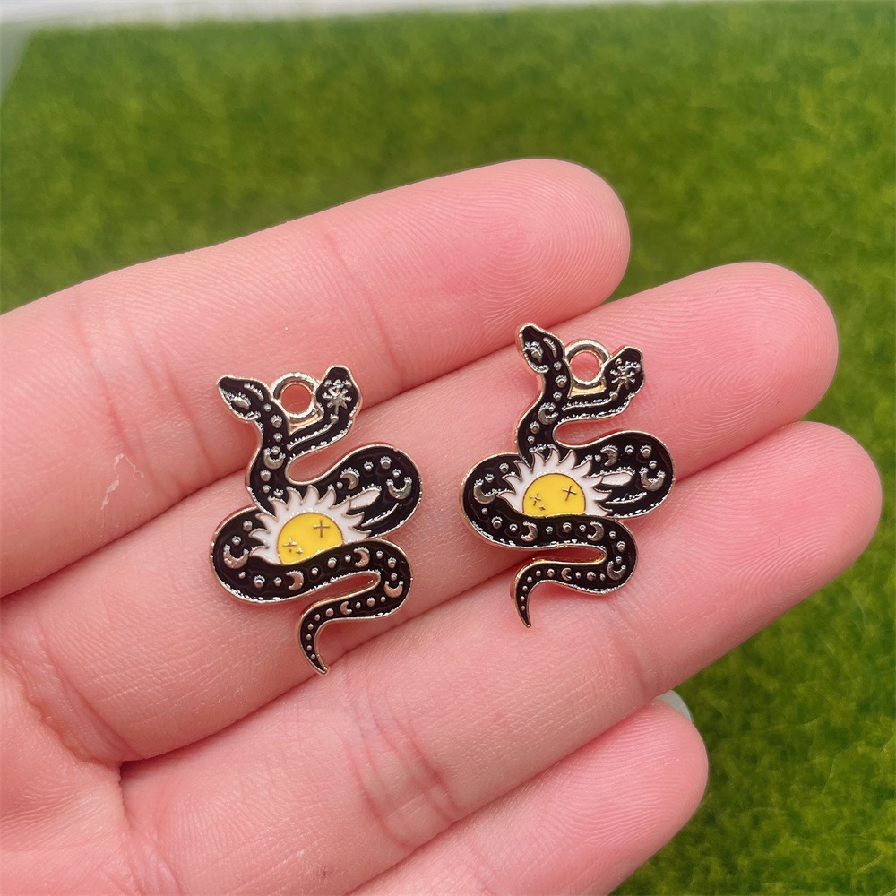 3:Sun Snake 18x25mm