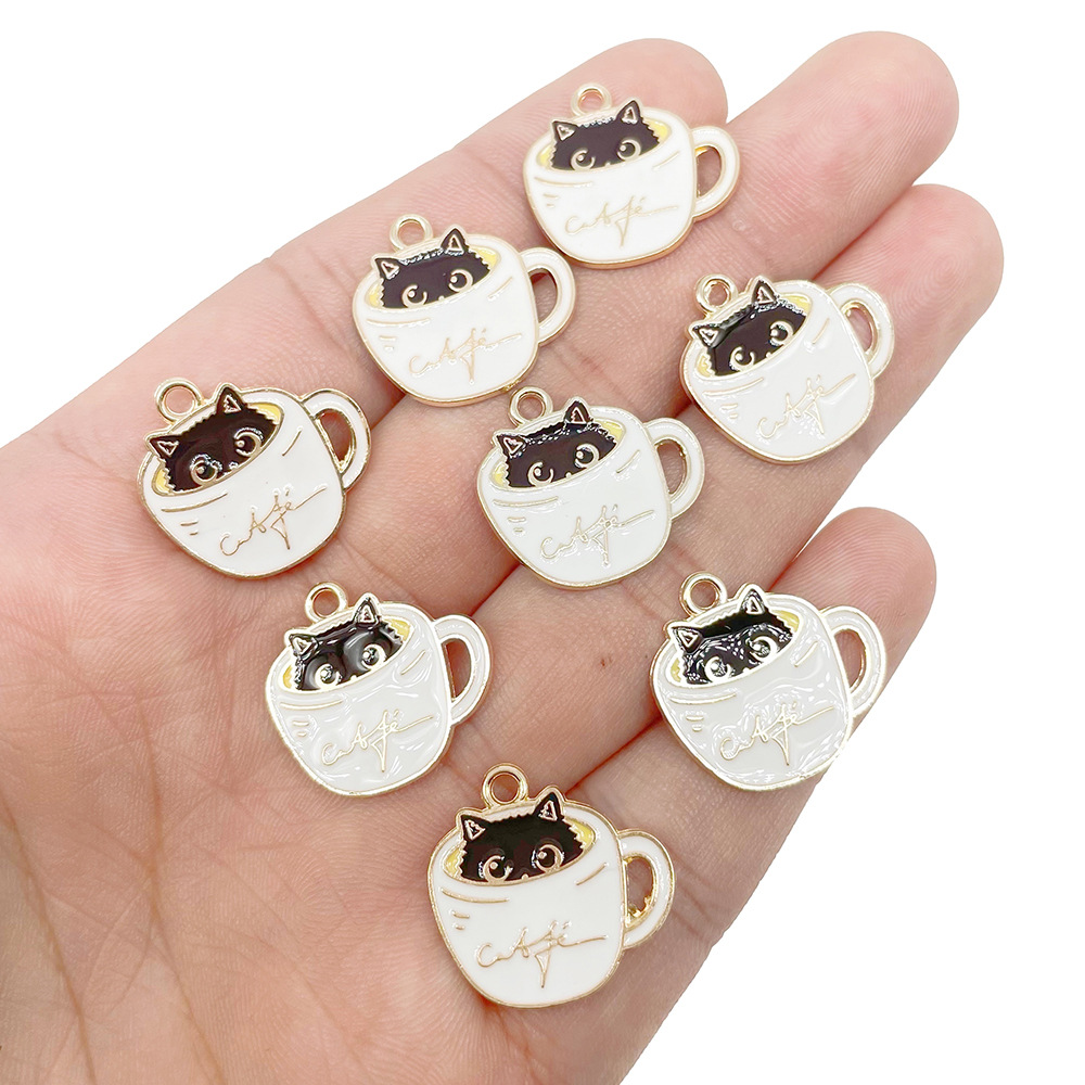 teacup cat  20*19mm