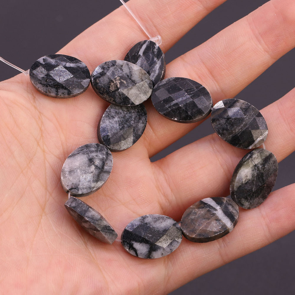 17:Black Labradorite