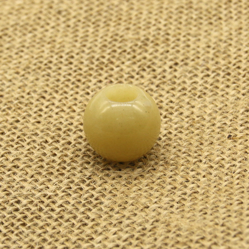 9 Jade amarillo