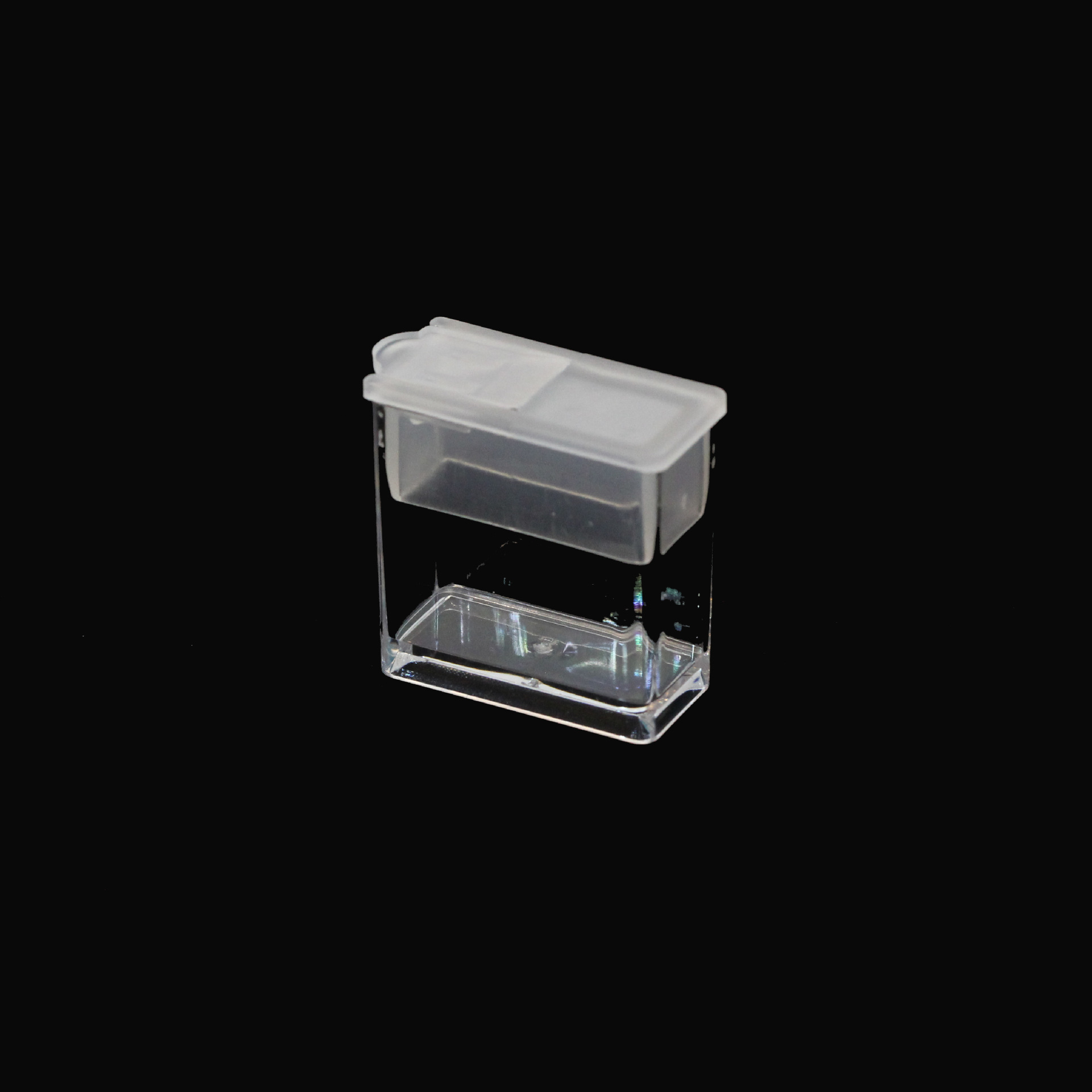 1:P4 square box 27x12.5x28mm