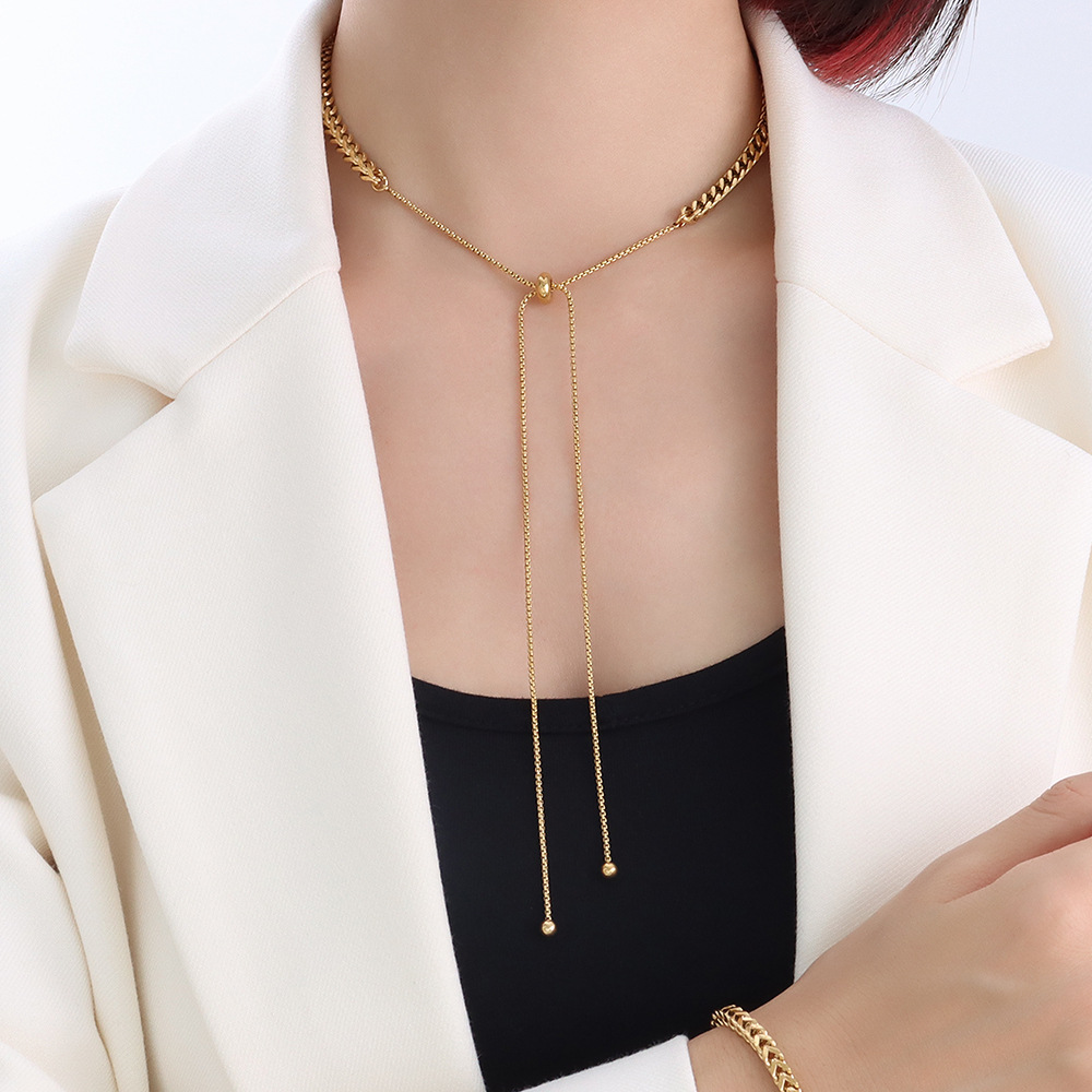 2:Gold Necklace 68cm