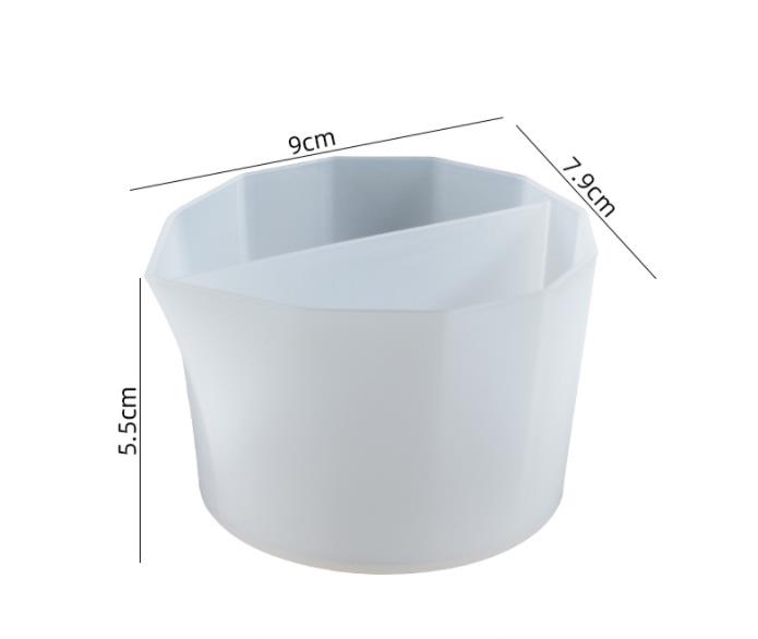 Two-compartment silicone color separation cup