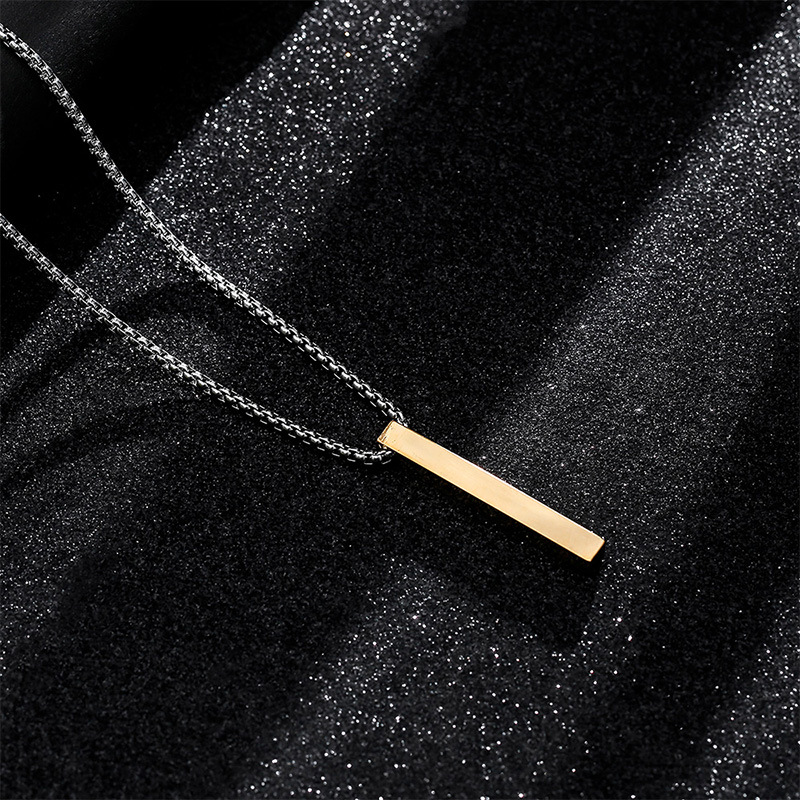 2:Pendant Pendant Necklace (gold)