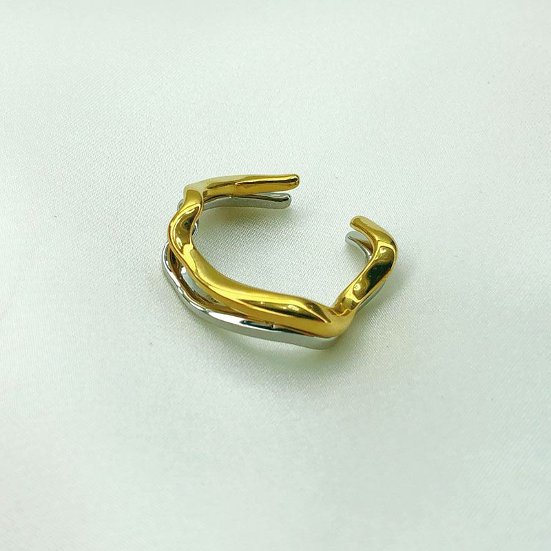 18K gold