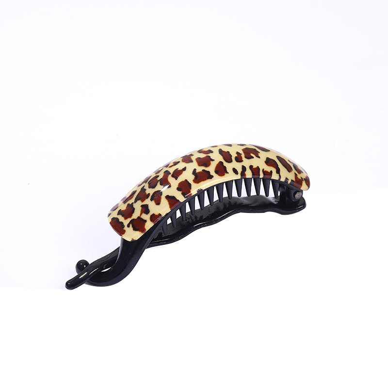 Twist clip--deep leopard print