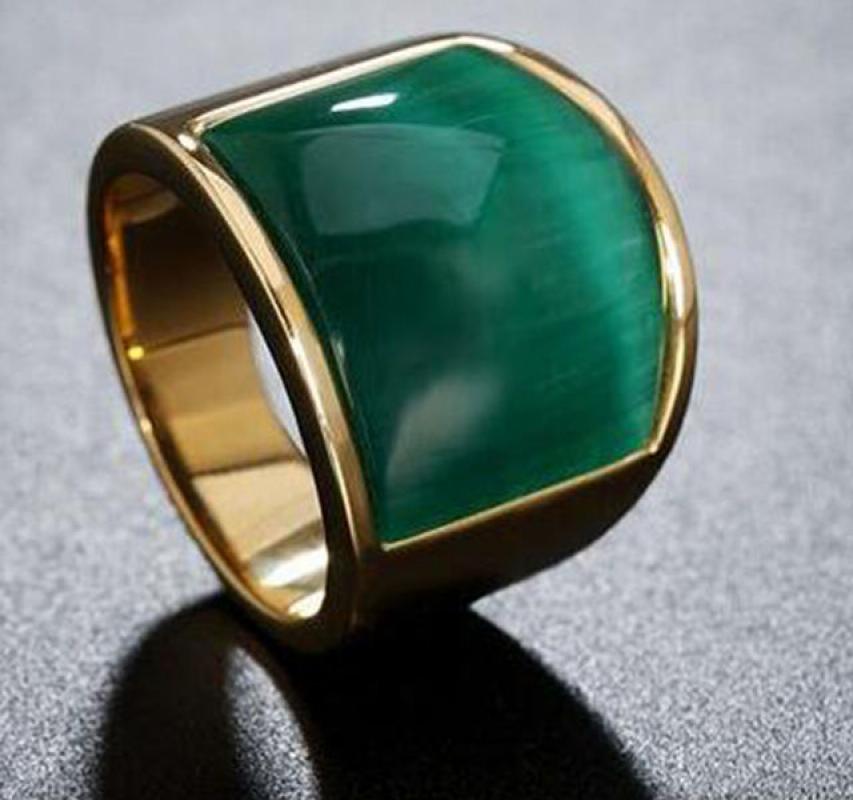 Golden green stone The United States 12th perimete