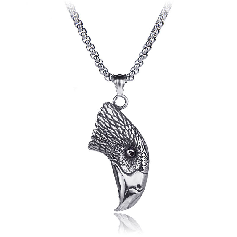 3:Eagle beak necklace 60cm