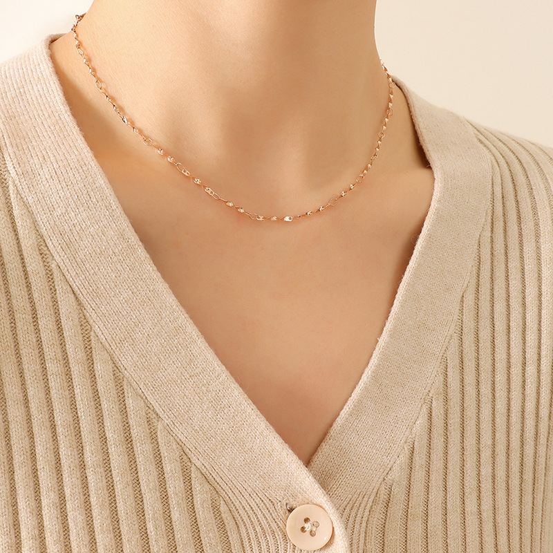 Rose gold necklace