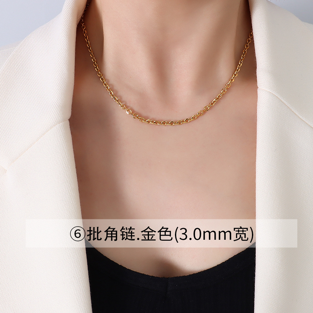 12:Gold angle chain 3mm