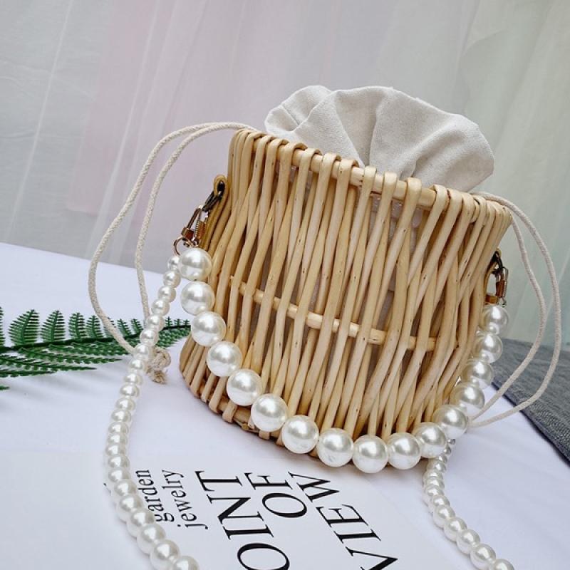 pearl chain bag