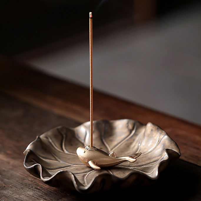 Lotus Leaf Gilt + Bronze Whale Incense Insert