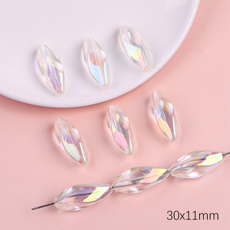 #06 Special-shaped beads 30×11mm 4 pieces/pack wh