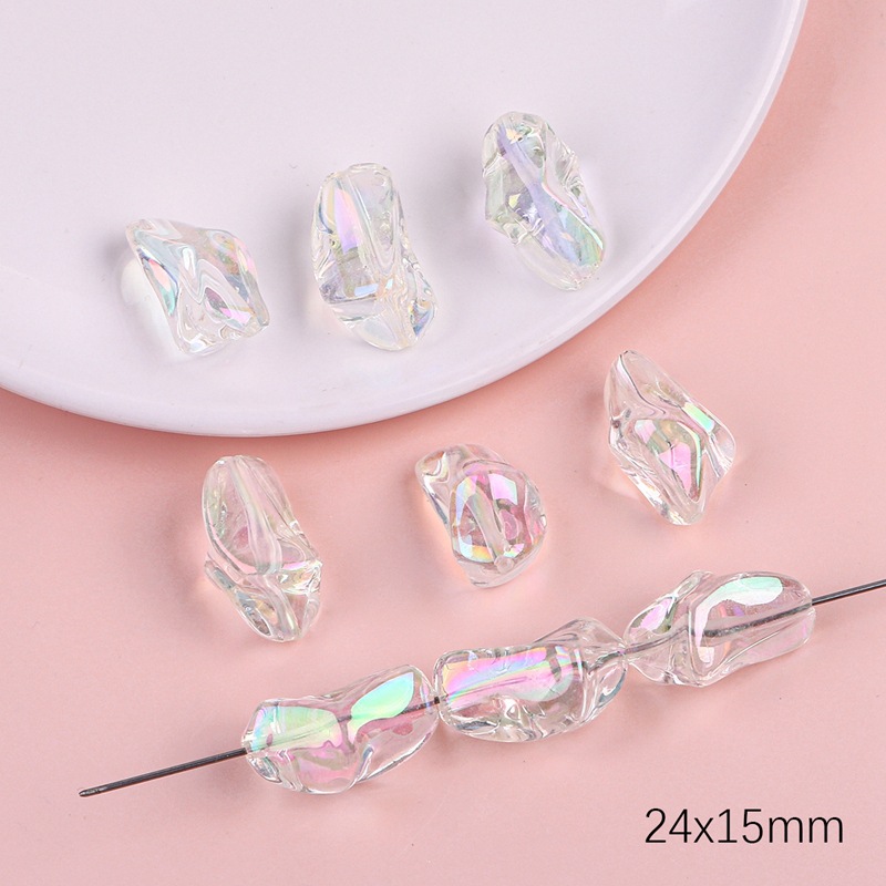 #04 Special-shaped beads 24×15mm 4 pieces/pack wh