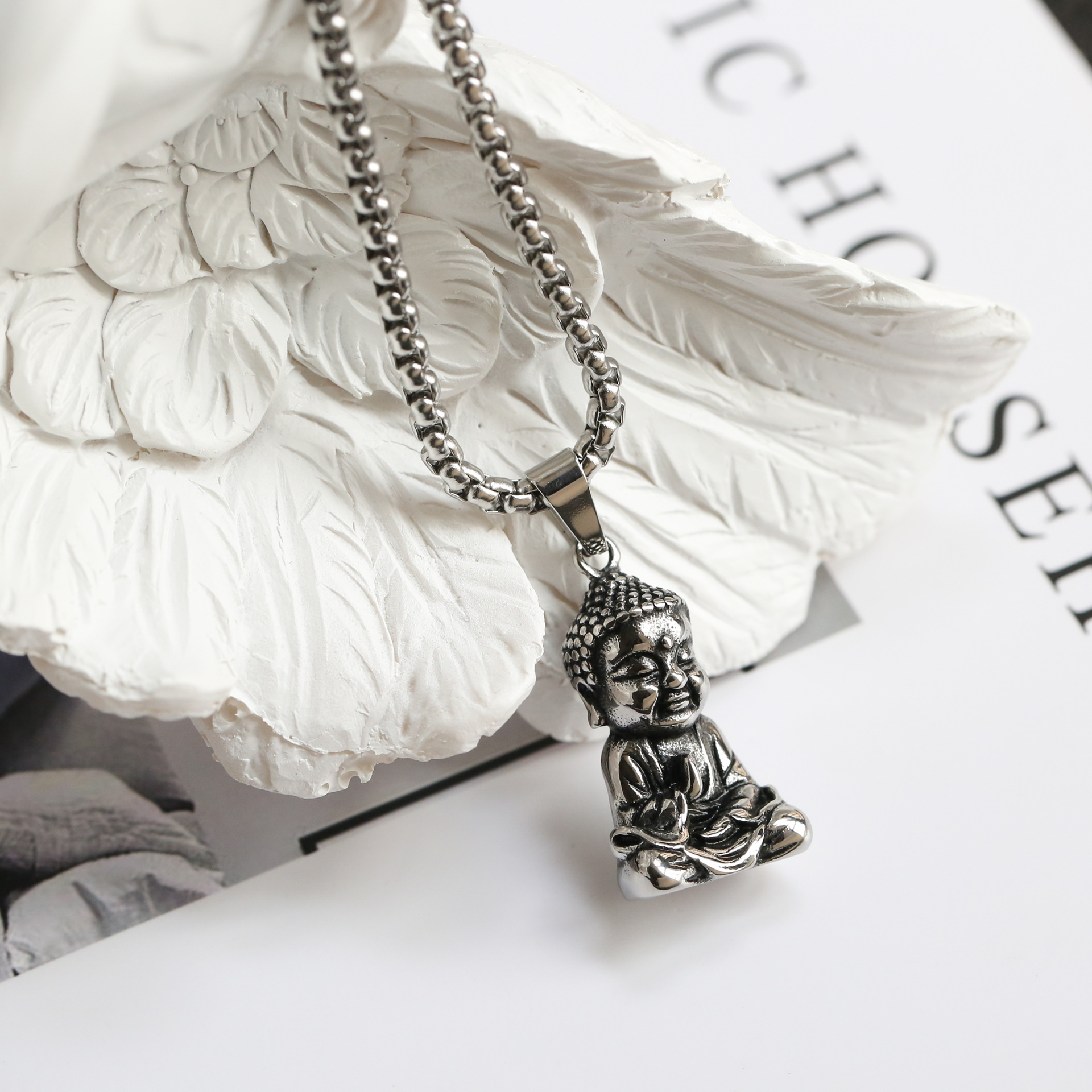 platinum color  necklace