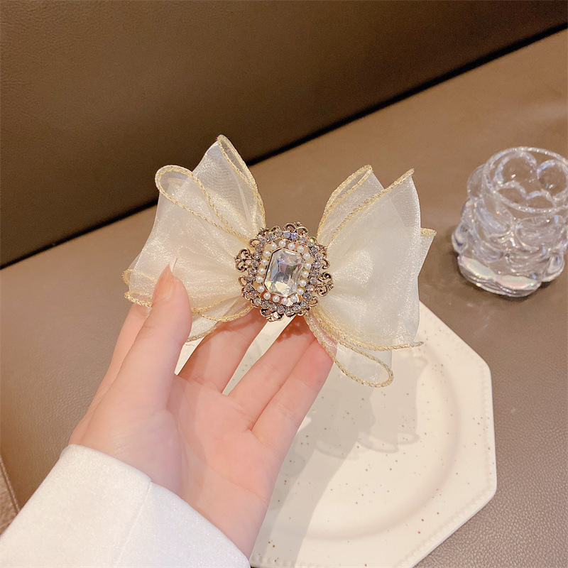 C beige hair clip