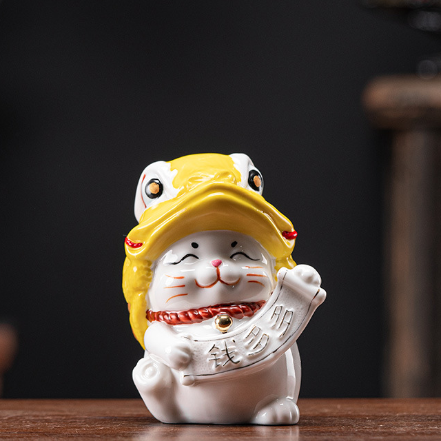 8:Jin Chan wealth Cats ( Yellow ) 8.8*8.8*11.8cm