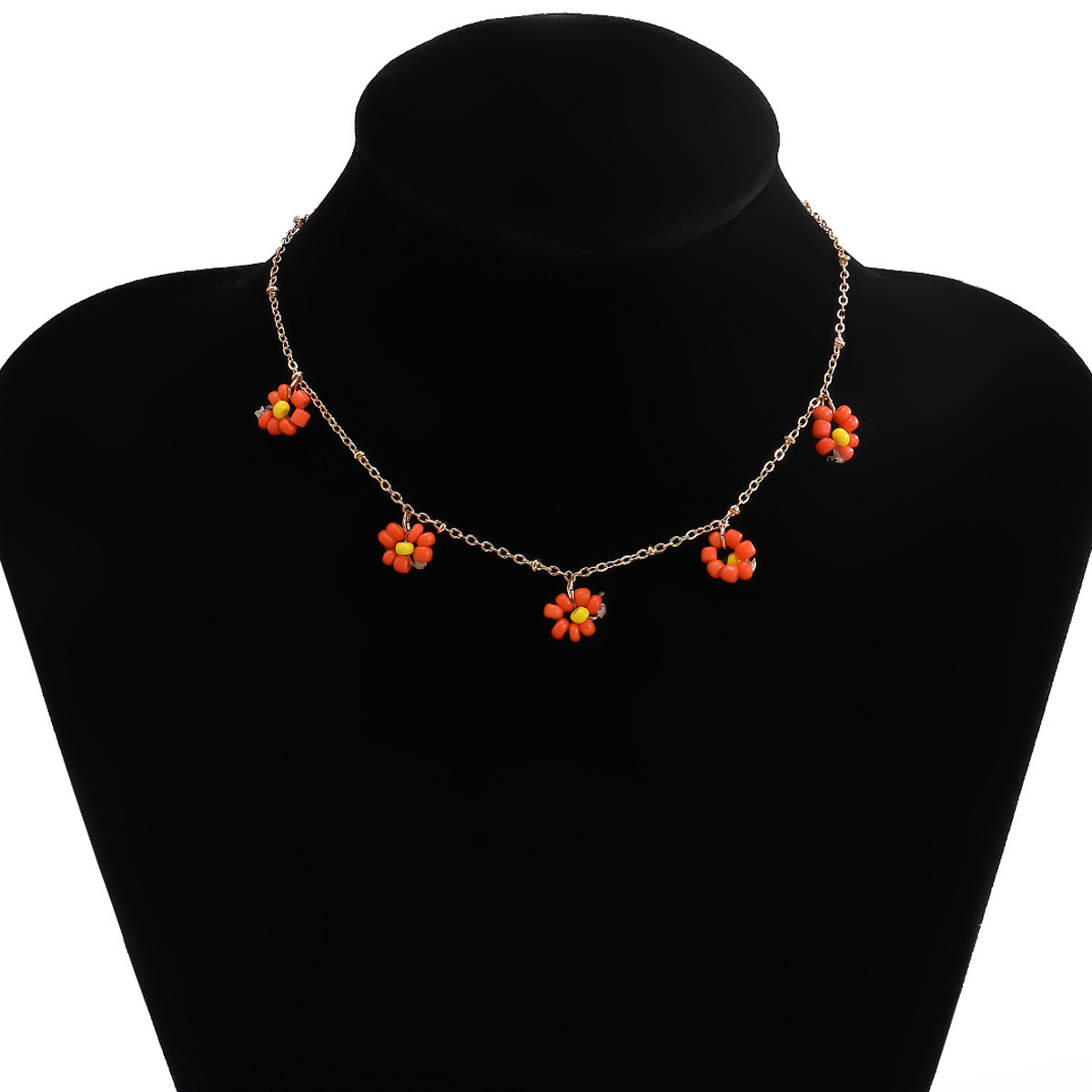 Necklace orange