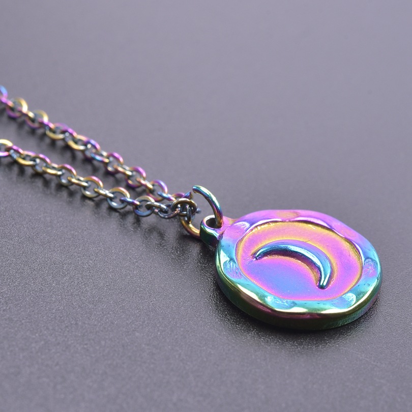 4:colorful necklace