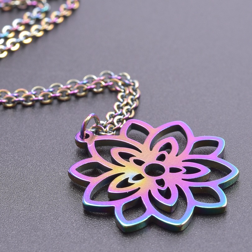 5:colorful necklace