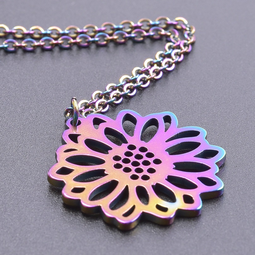 5:colorful necklace