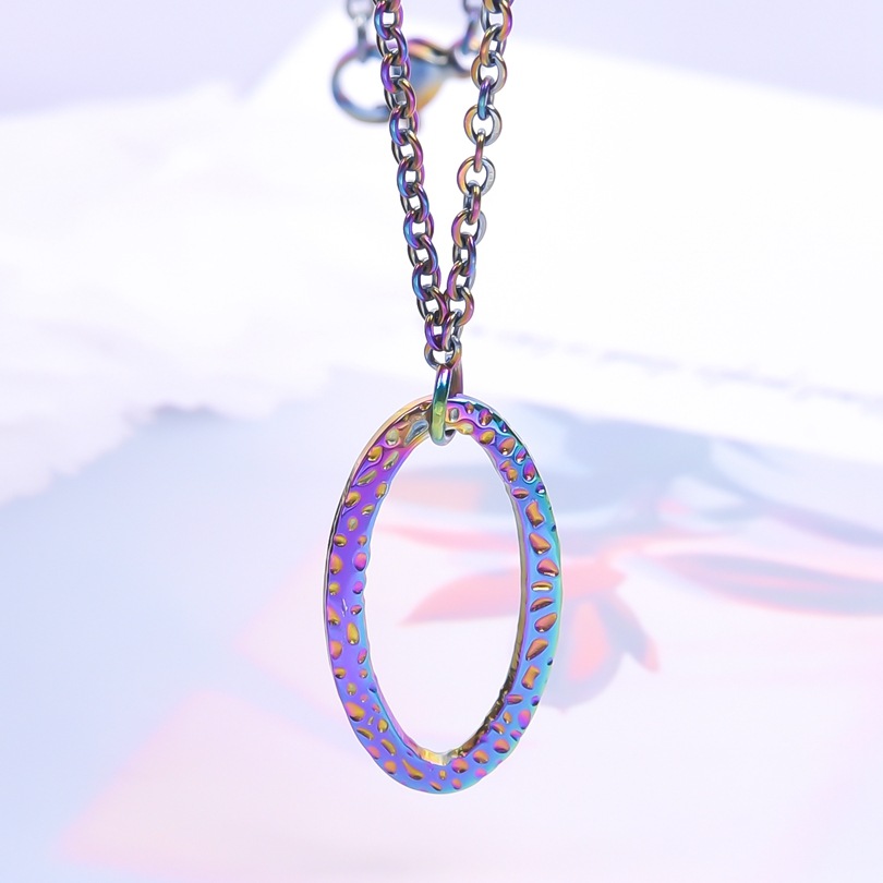 R770 necklace