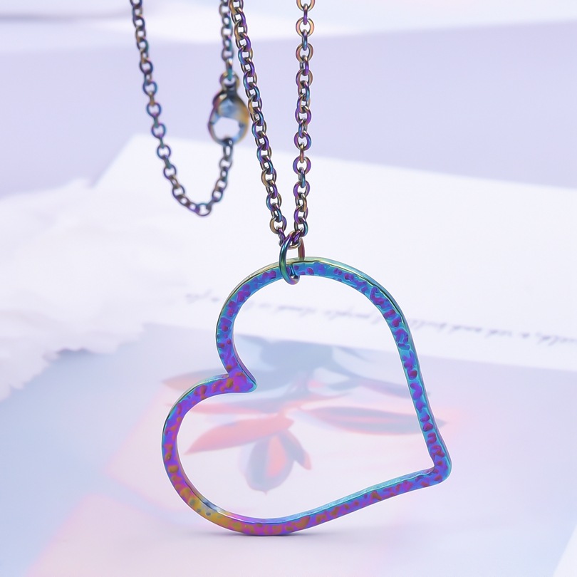 R773 necklace