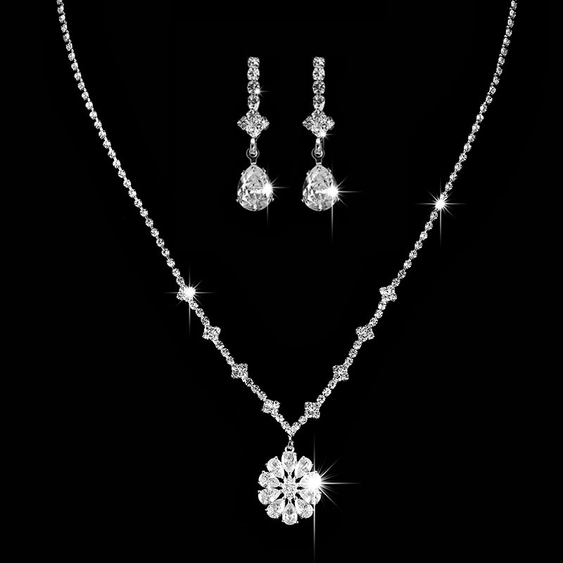 Necklace Earring Set