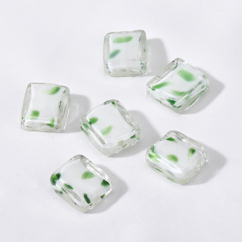 8:mint green 14x16mm