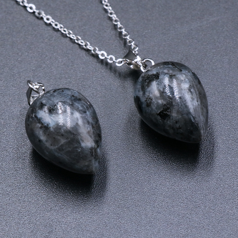 7:Black Labradorite