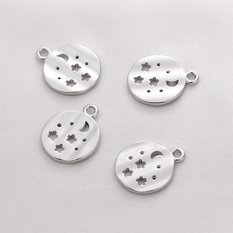 6:16# White K disc pendant 14x17mm