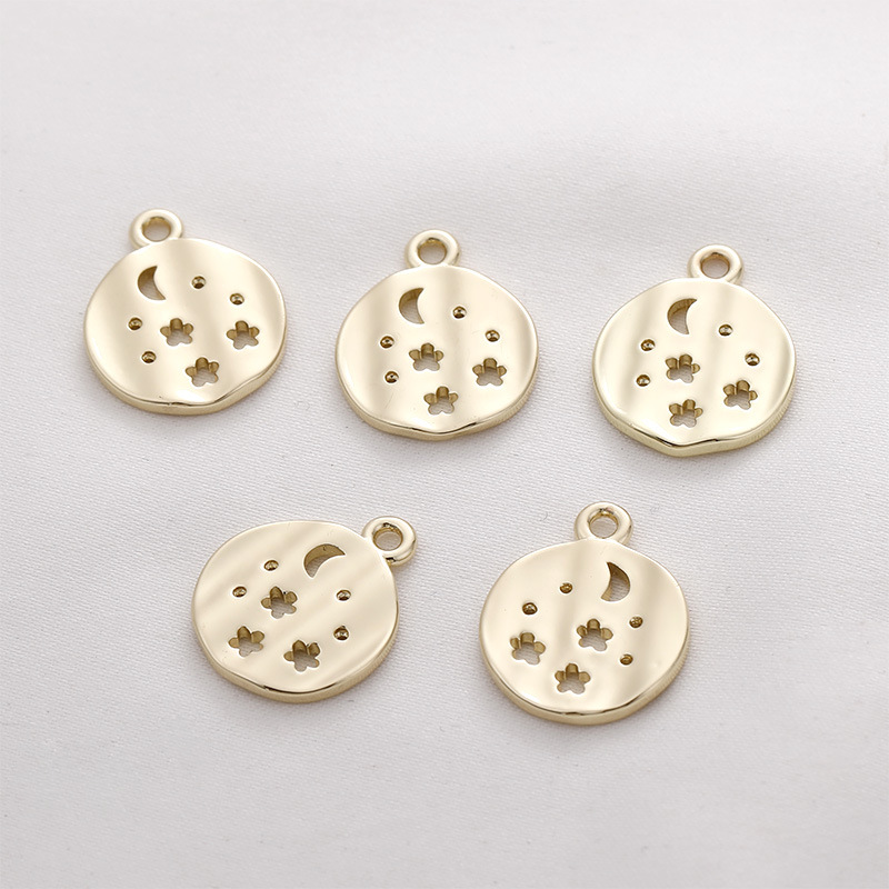 13# Gold Disc Pendant 14x17mm